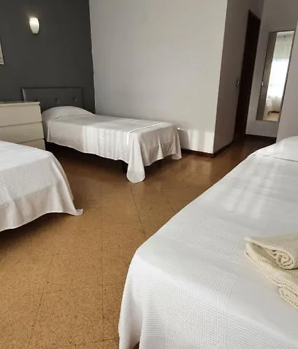 ゲストハウス Belinha - 2*