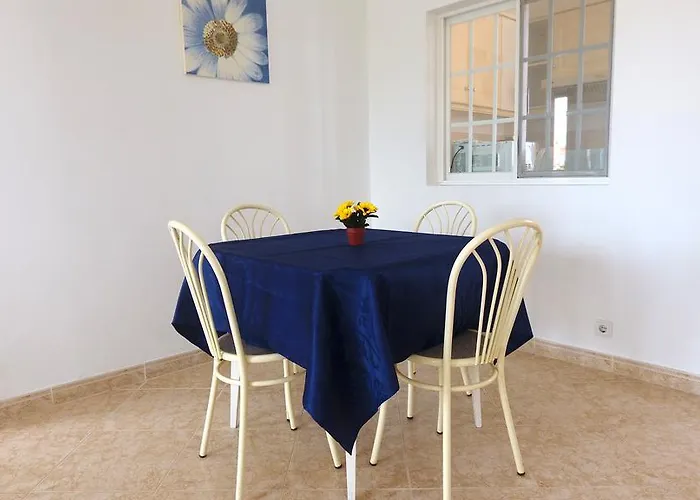 ゲストハウス Belinha -